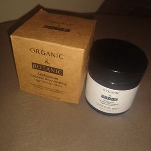 Organic & Botanic Madagascan Coconut night cream